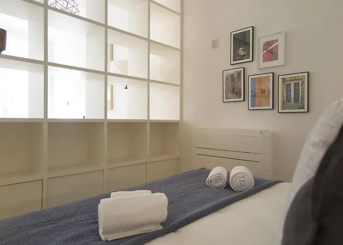 Apartment Chiado Bright Modern With Ac Elevator